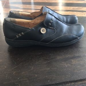 Clark’s Unstructured loafers